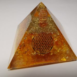 orgonite 7x7cm