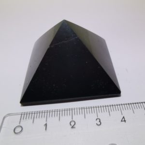 pyramide polie shungite 4cm