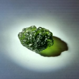 moldavite 13,65 carats, 2.70gr_1